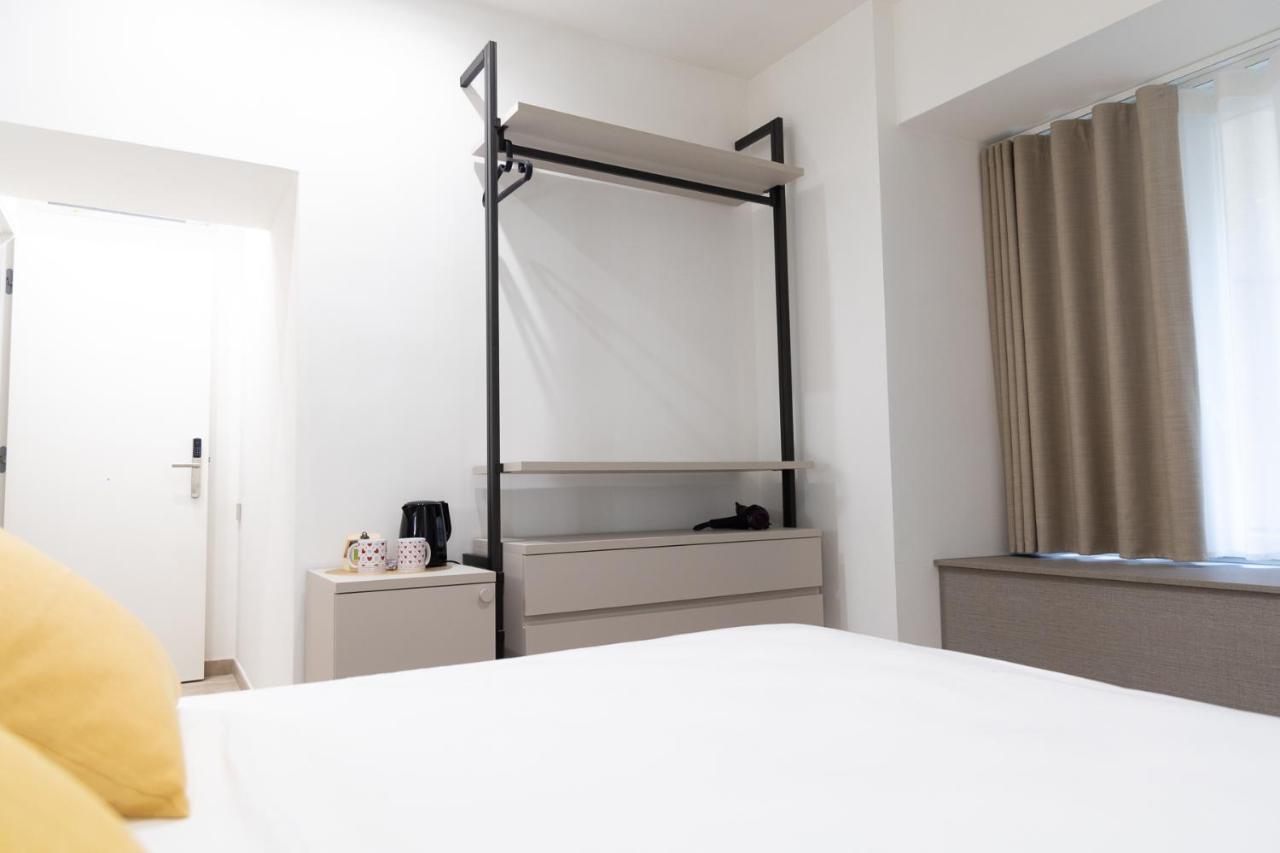Civico 237 Bed & Breakfast เนเปิลส์ ภายนอก รูปภาพ