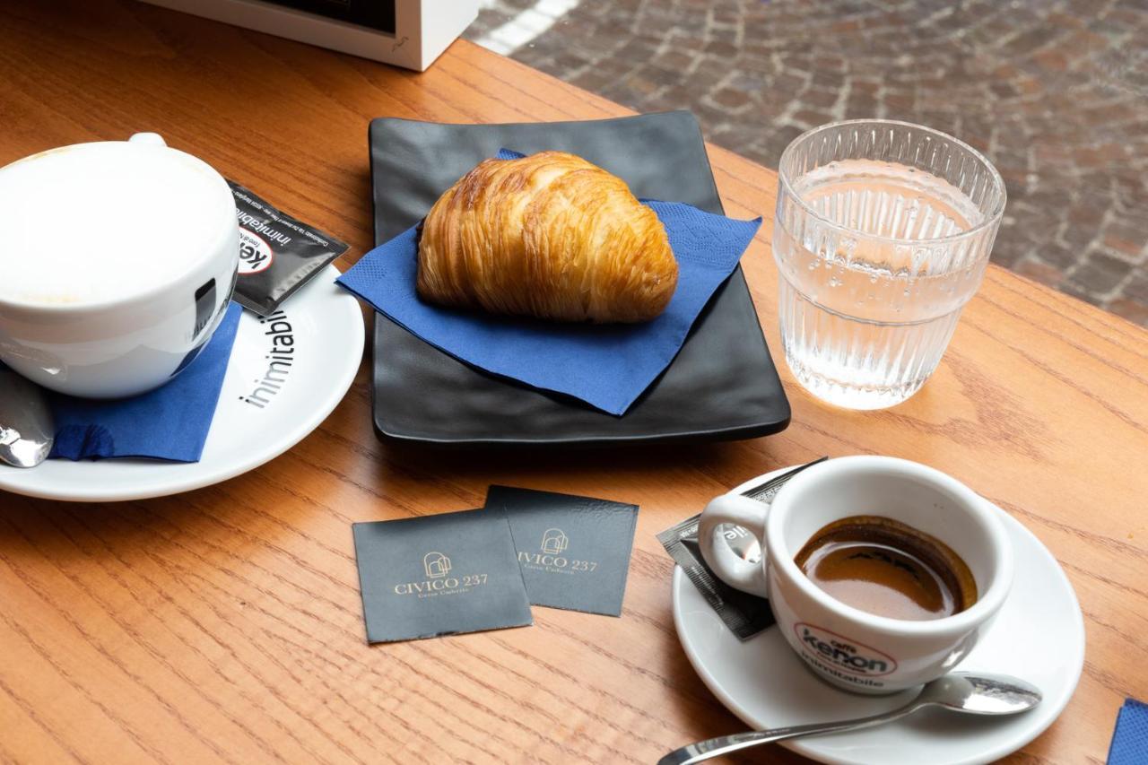 Civico 237 Bed & Breakfast เนเปิลส์ ภายนอก รูปภาพ