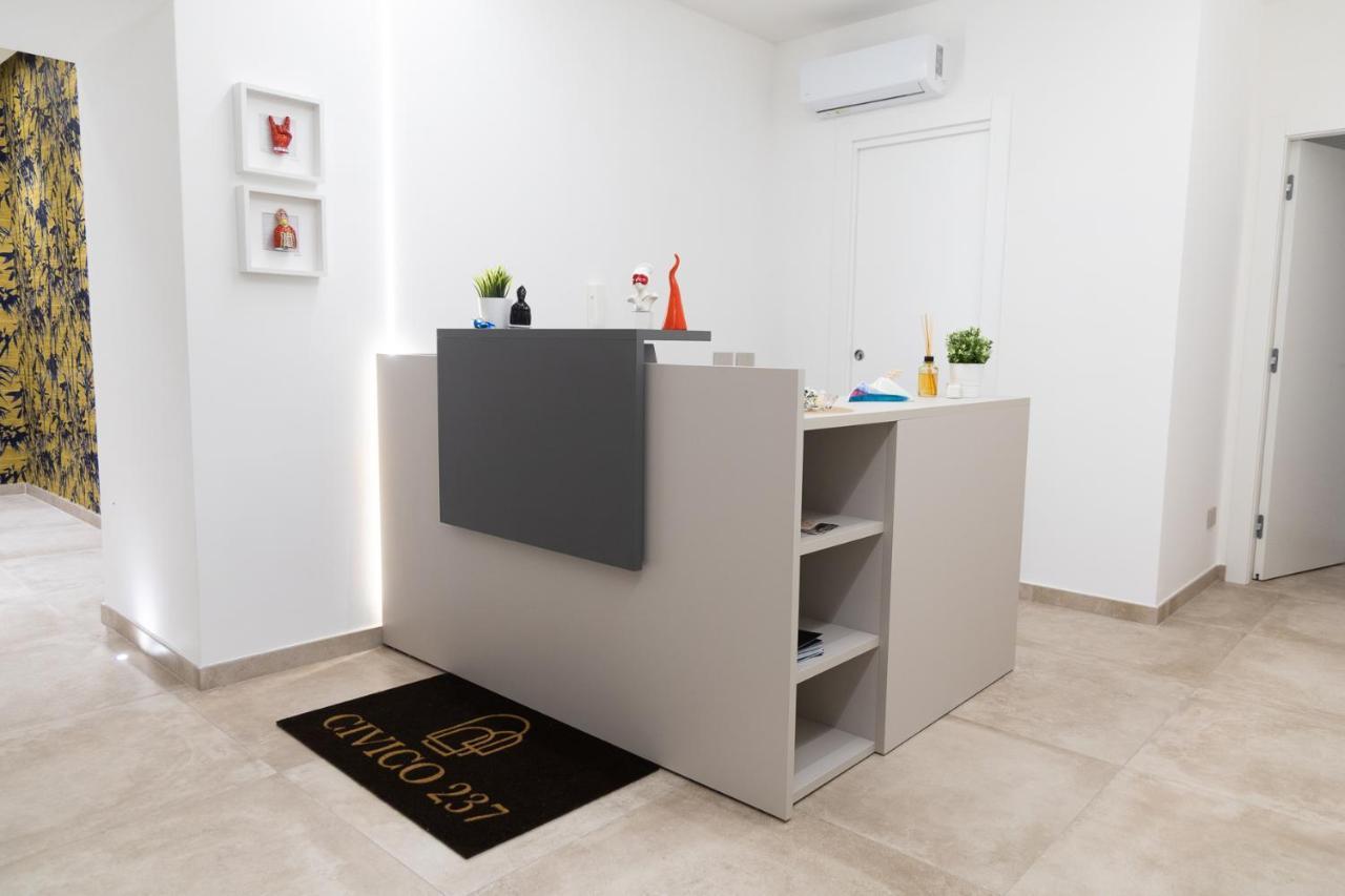 Civico 237 Bed & Breakfast เนเปิลส์ ภายนอก รูปภาพ