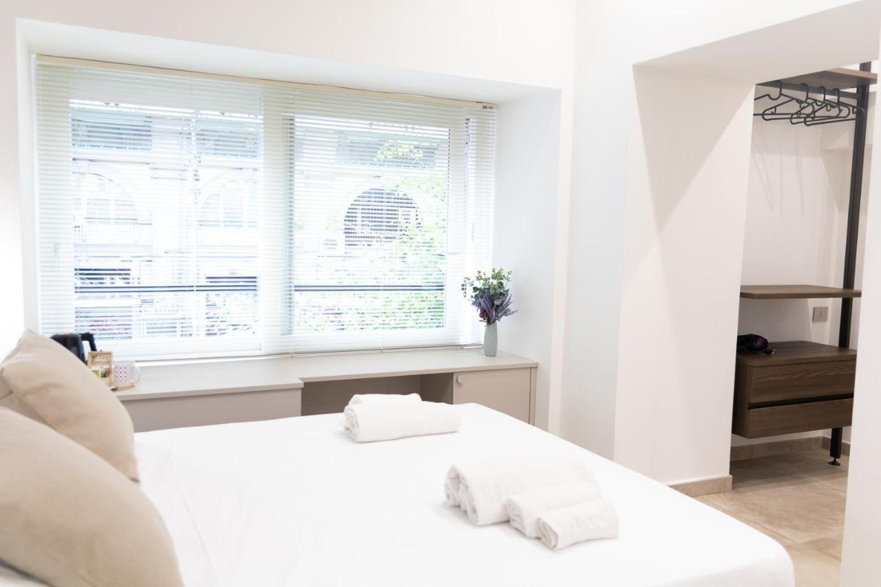 Civico 237 Bed & Breakfast เนเปิลส์ ภายนอก รูปภาพ